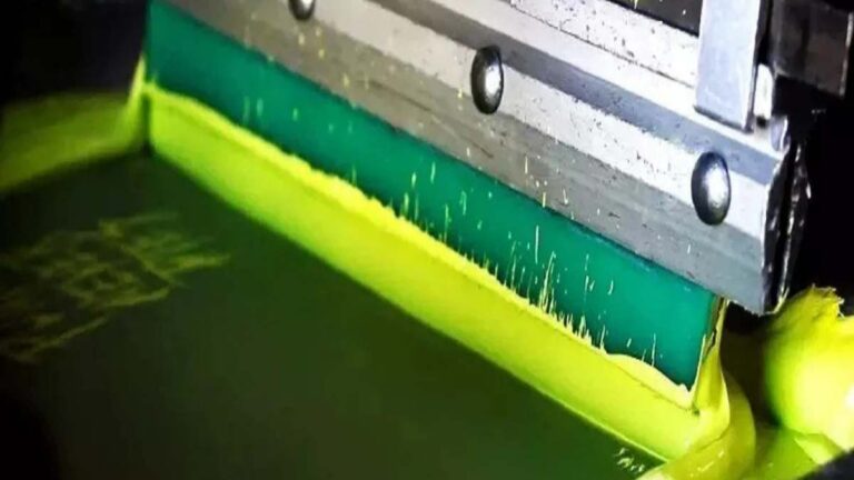 PVC Ink Manufacturer for Industrial Screen Printing Applications