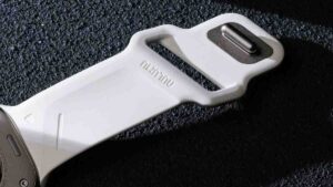 Permanent Adhesion on Silicone: The Manufacturer’s Guide to Skin-Safe Ink for Wearable Devices